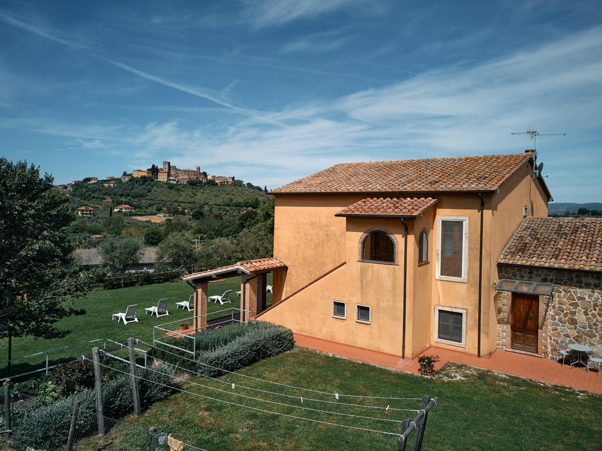 8380 Agriturismo Il Saragiolo Manciano Ngoại thất bức ảnh